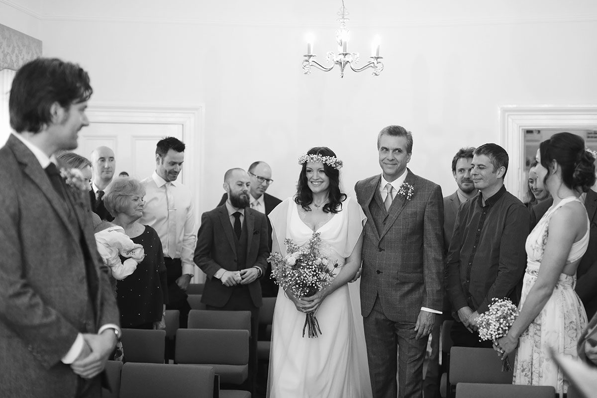 Cheltenham, Gloucestershire and Cotswolds Wedding Photographer - Sam and Andy in Stratford | Bullit Photographer